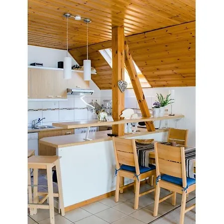 Vakantiehuis With 2 Bedrooms